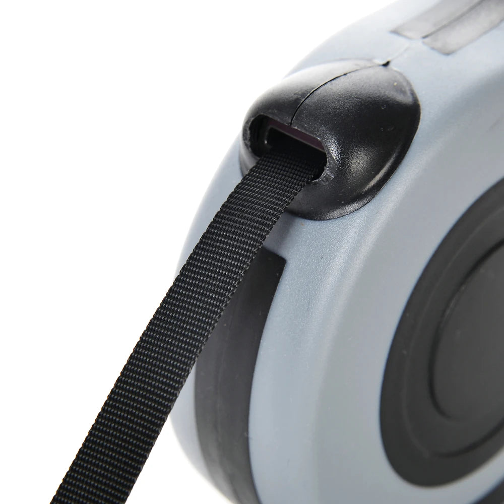 QuickWalk™ Retractable Leash – Dual Size, Safe Control